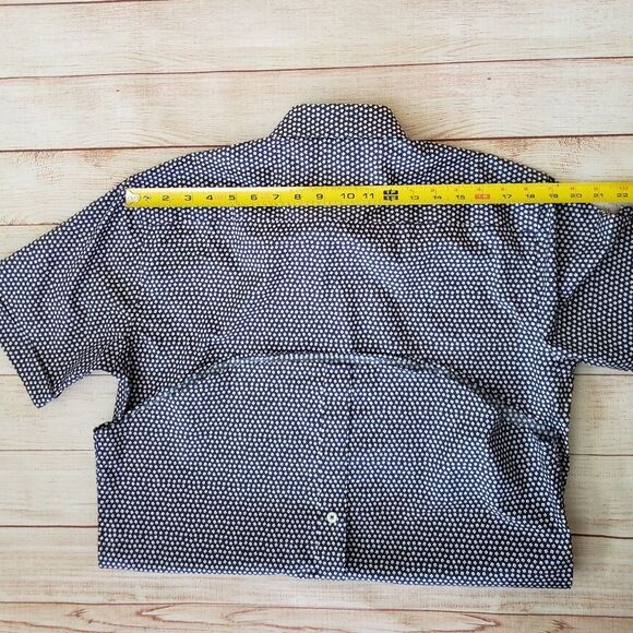 Bugatchi Short Sleeve Button Front Shirt Men's Size Medium Navy Blue Red White - Picture 11 of 15